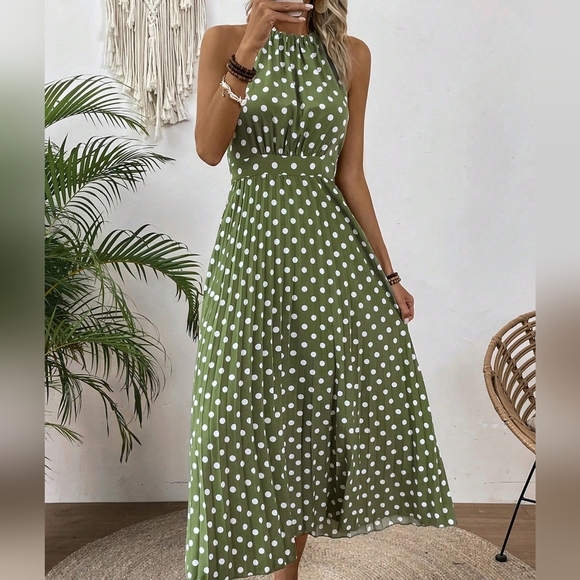 Polka Dot Print Halter Neck Dress - Picture 4 of 6